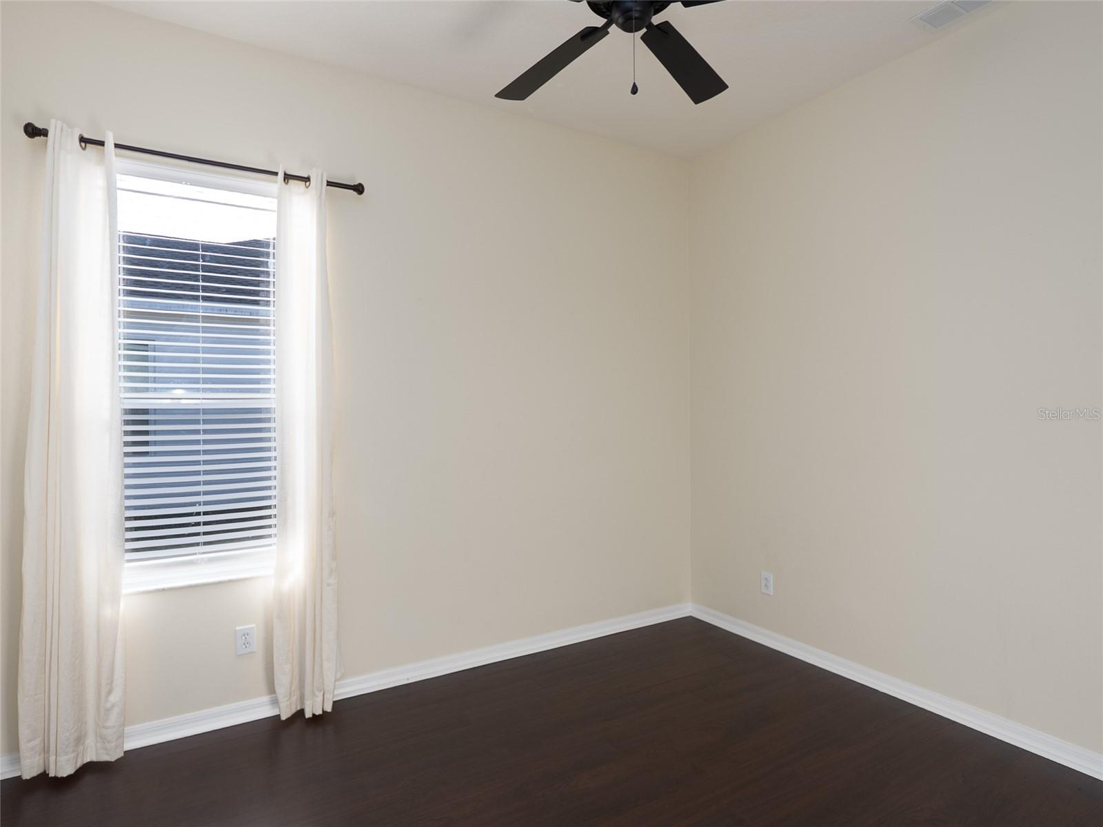 BARRINGTON RIDGE PH 1B - Residential