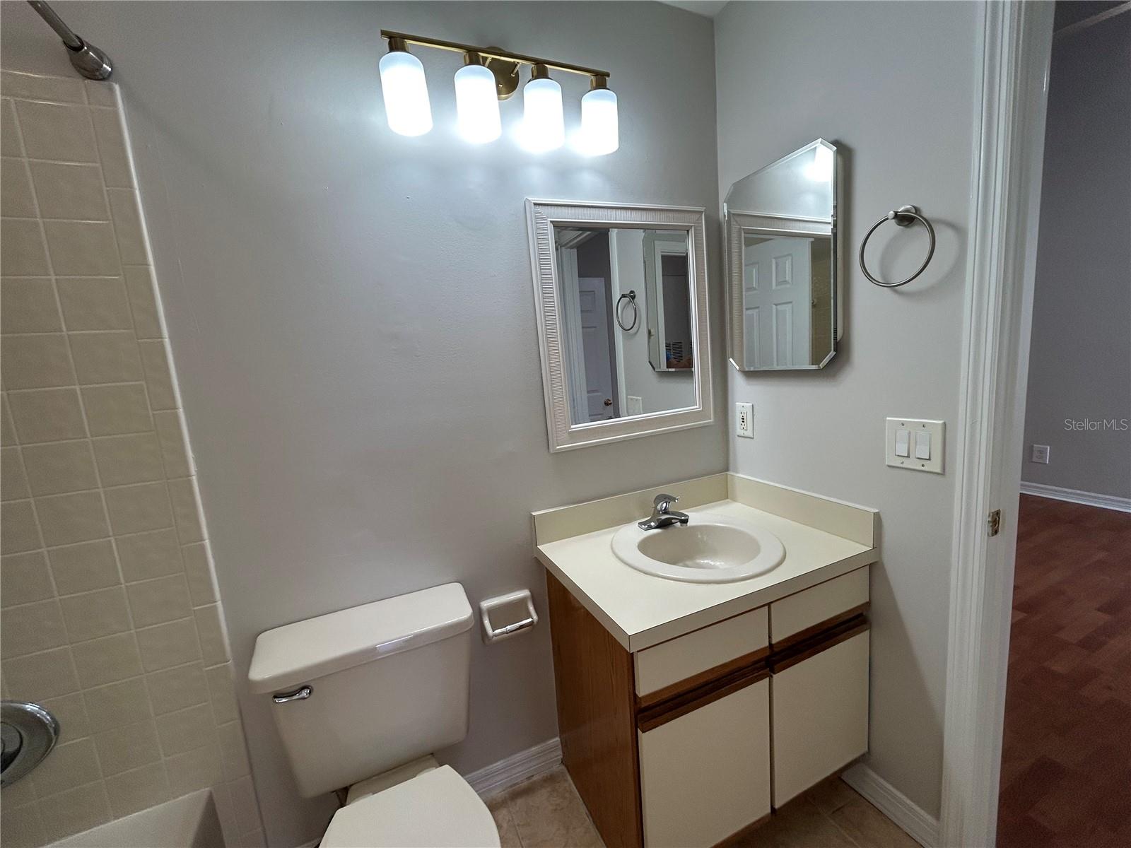 HIDDEN SPGS CONDO - Residential Lease