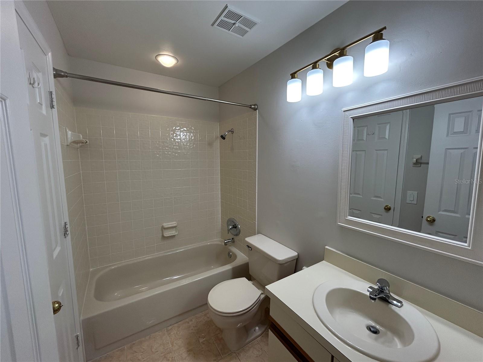 HIDDEN SPGS CONDO - Residential Lease