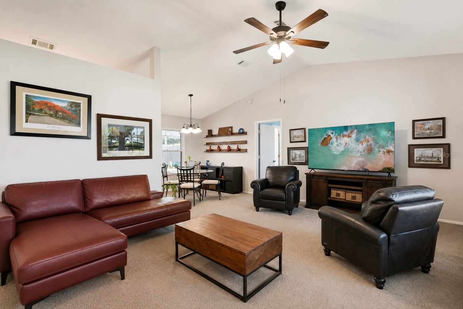 GROVE HILL - Residential