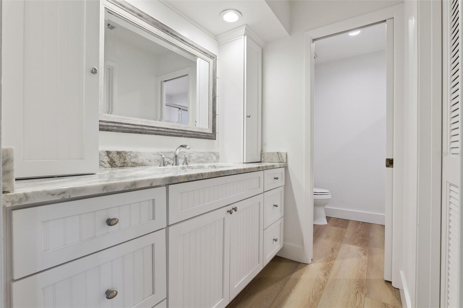 ULTRA VISTA CONDO - Residential