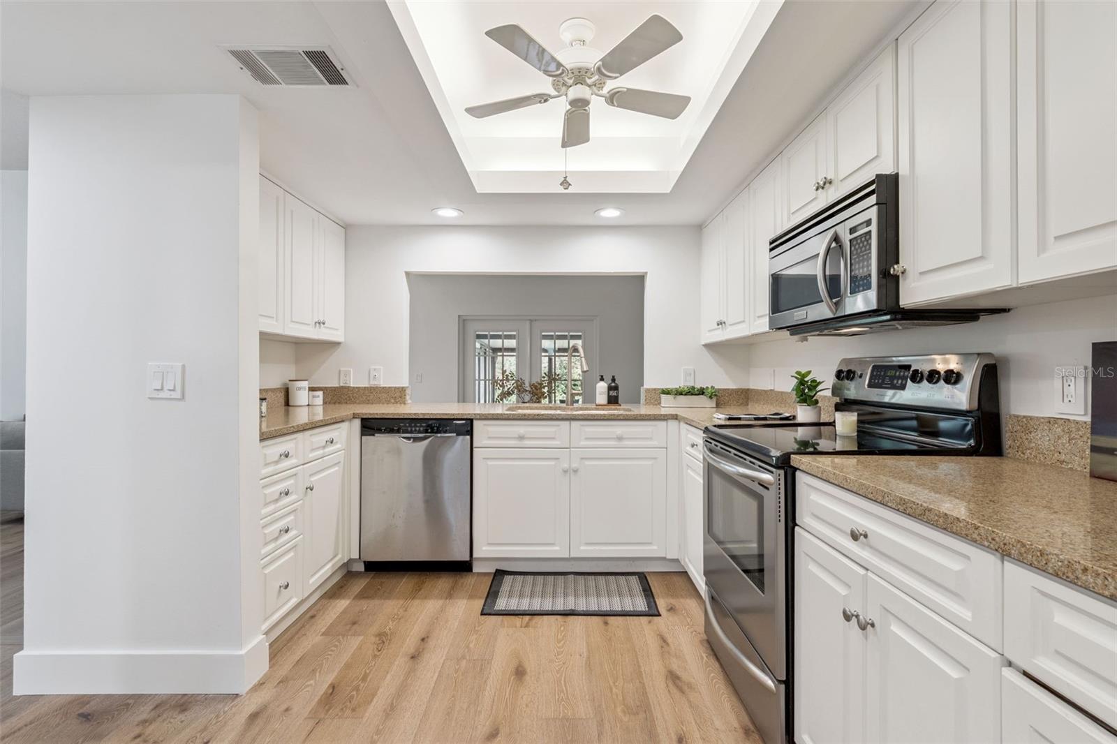 ULTRA VISTA CONDO - Residential