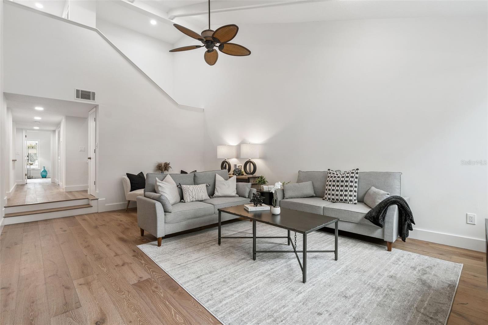 ULTRA VISTA CONDO - Residential