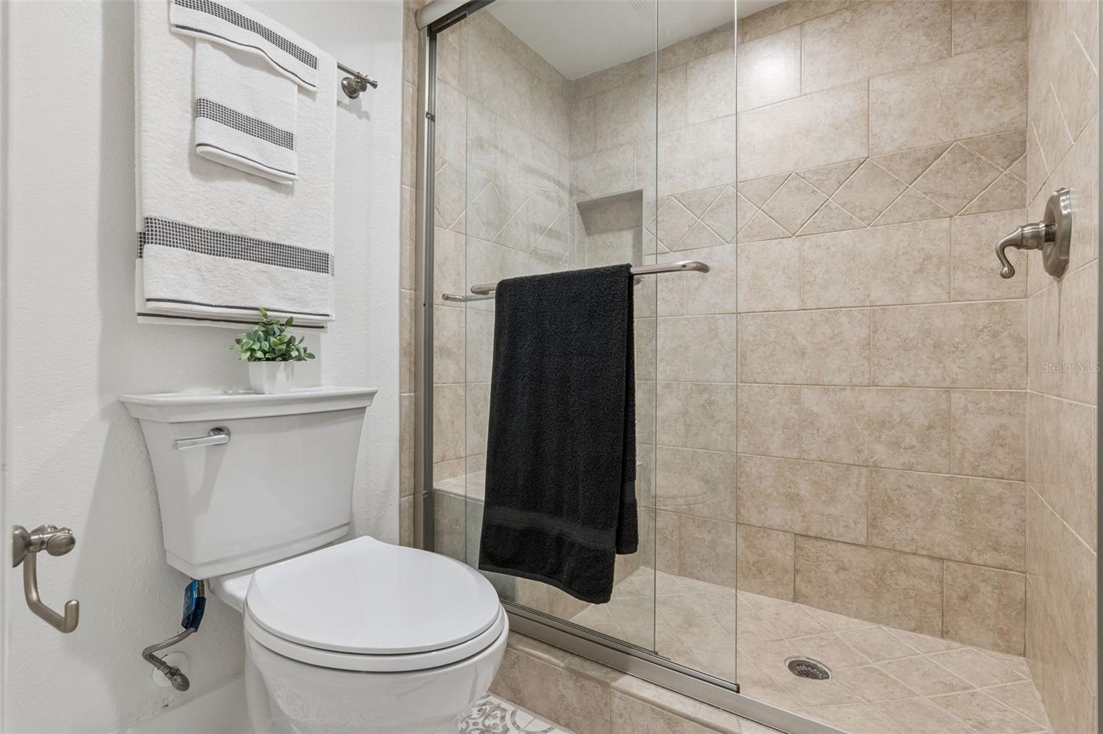 ULTRA VISTA CONDO - Residential