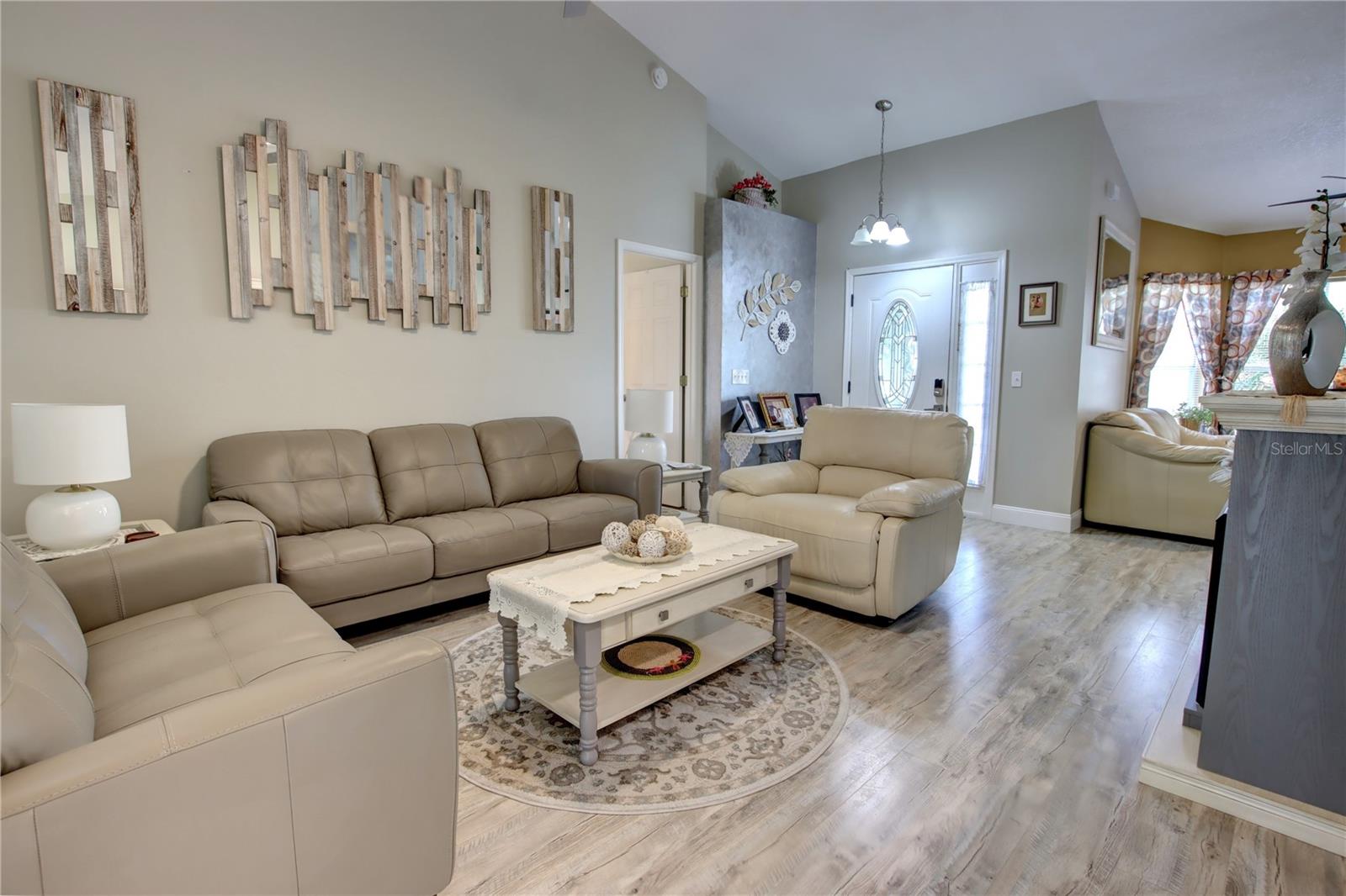 EUSTIS CROOKED LAKE RIDGE ADD 01 - Residential