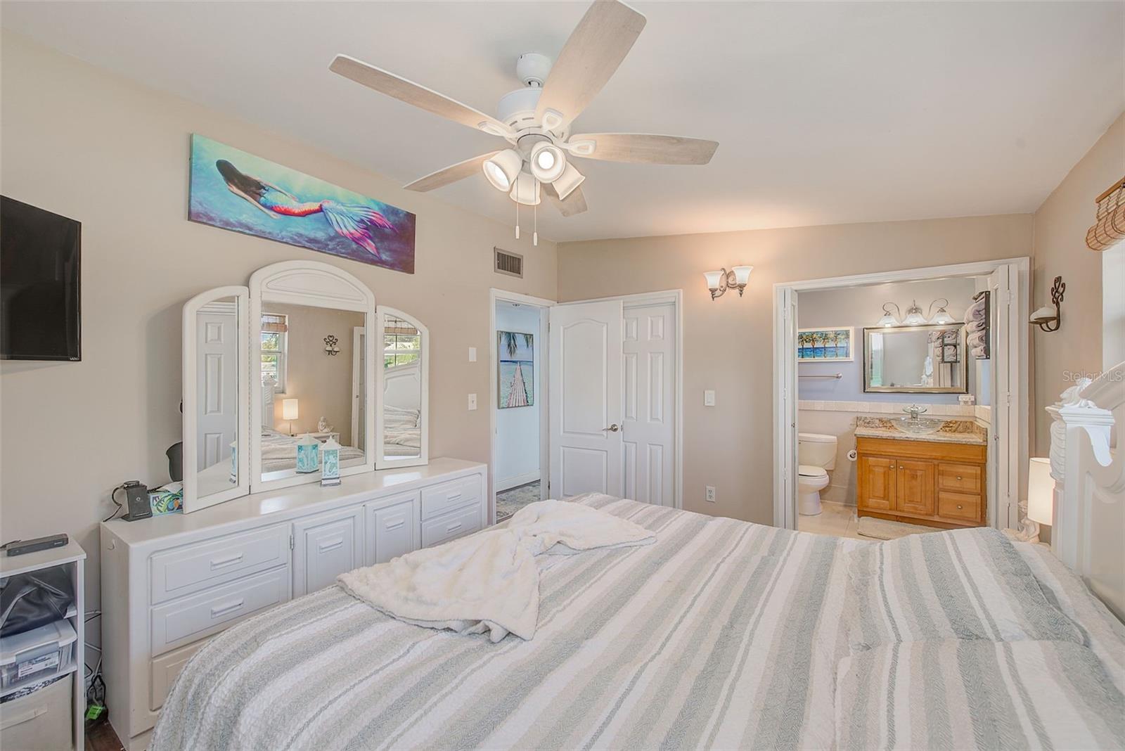 BELLEAIR MANOR - Residential