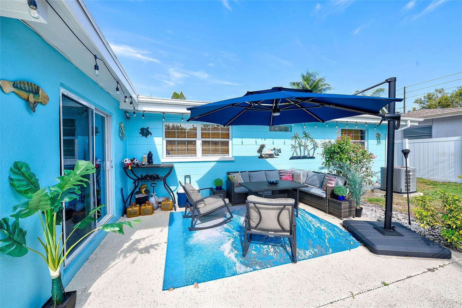 BELLEAIR MANOR - Residential