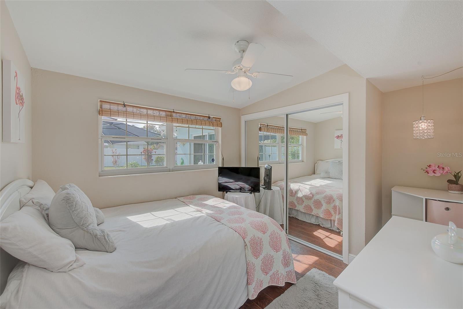 BELLEAIR MANOR - Residential