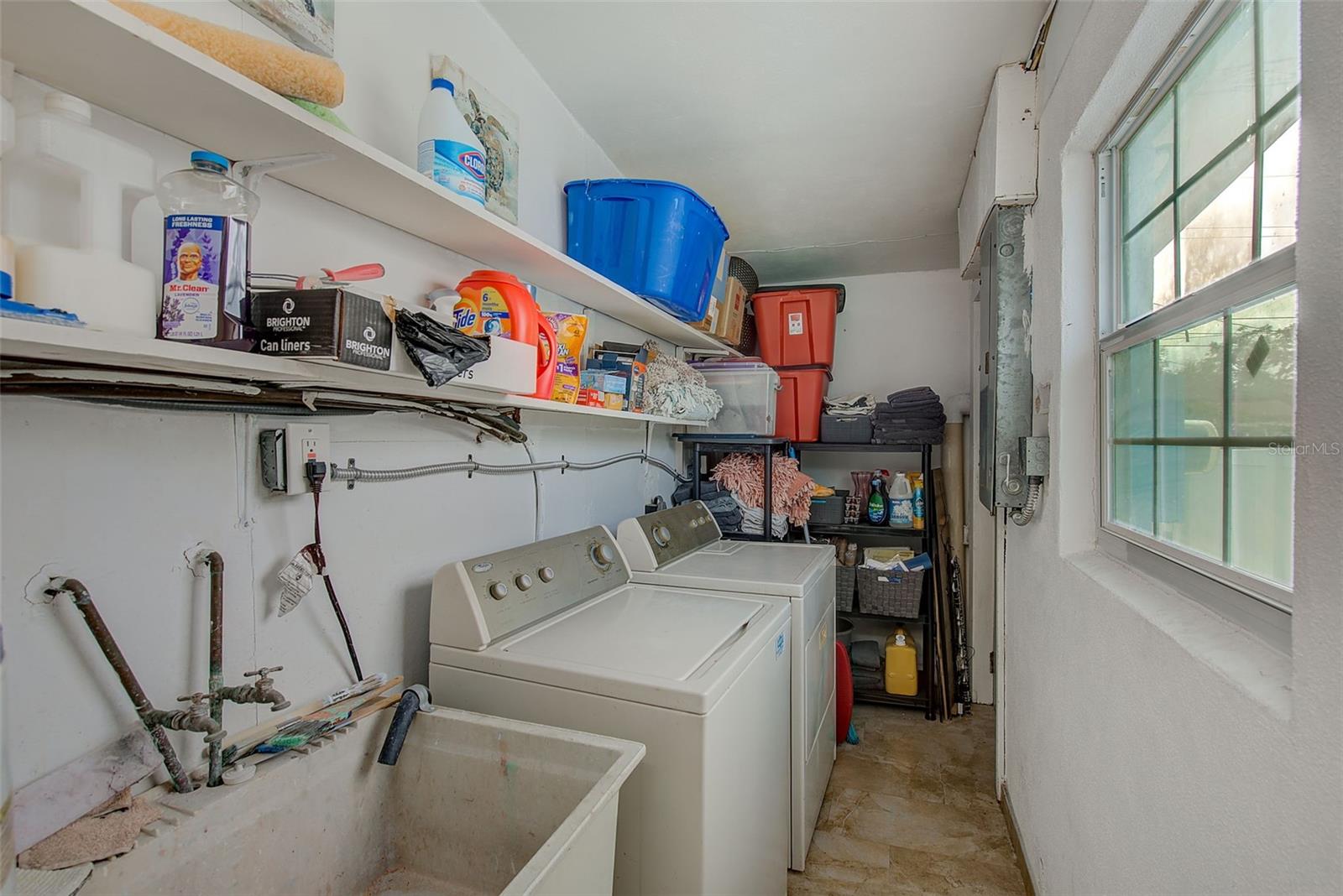 BELLEAIR MANOR - Residential