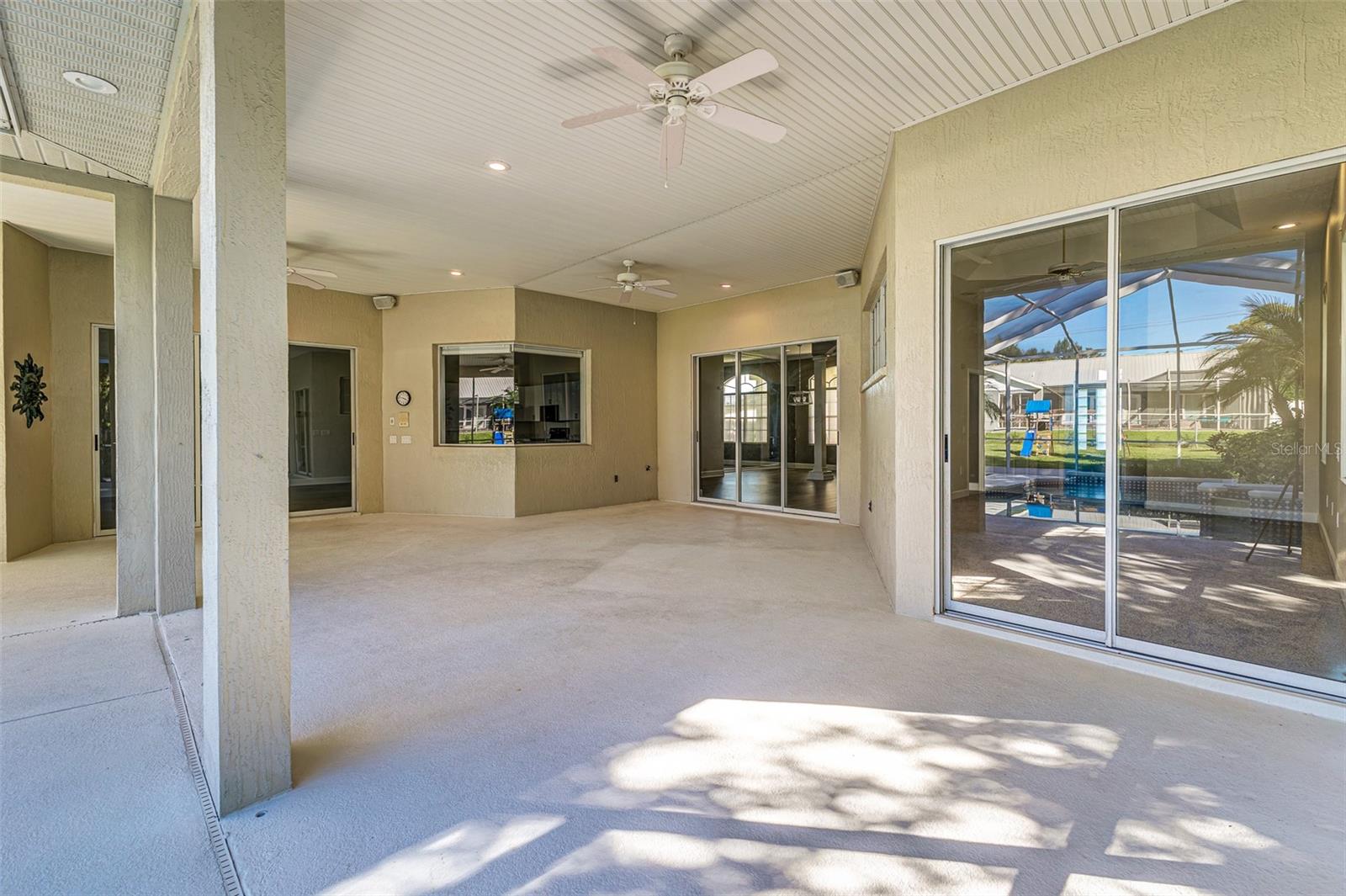 PARKVIEW LAKE ESTATES - Residential