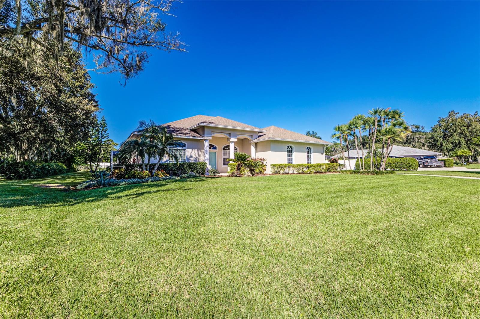 PARKVIEW LAKE ESTATES - Residential