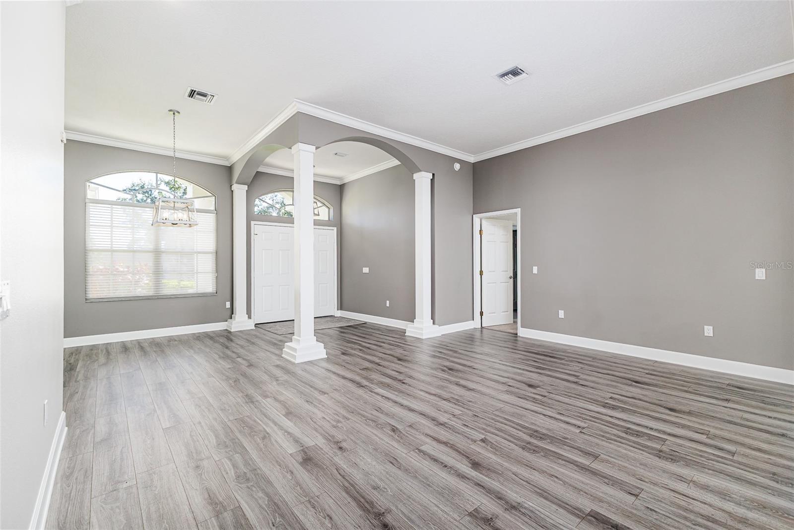 PARKVIEW LAKE ESTATES - Residential