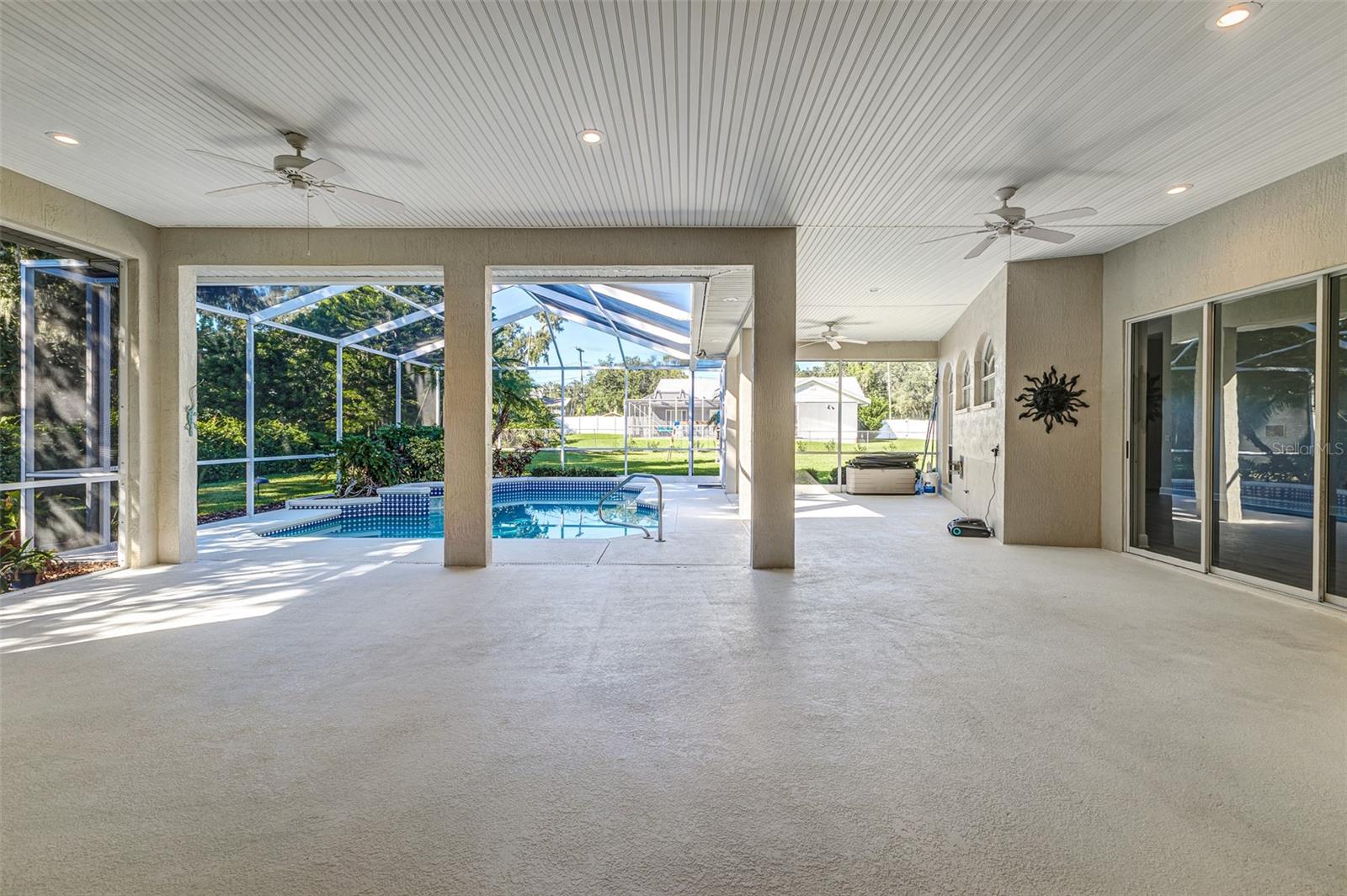 PARKVIEW LAKE ESTATES - Residential