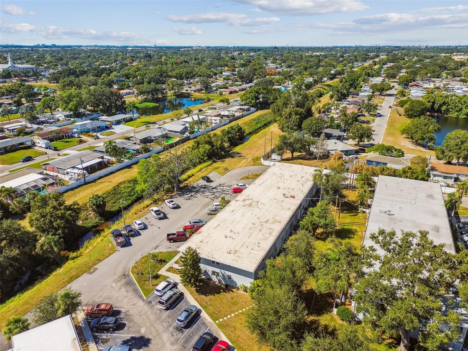 CLEARVIEW OAKS PARADISE - Residential