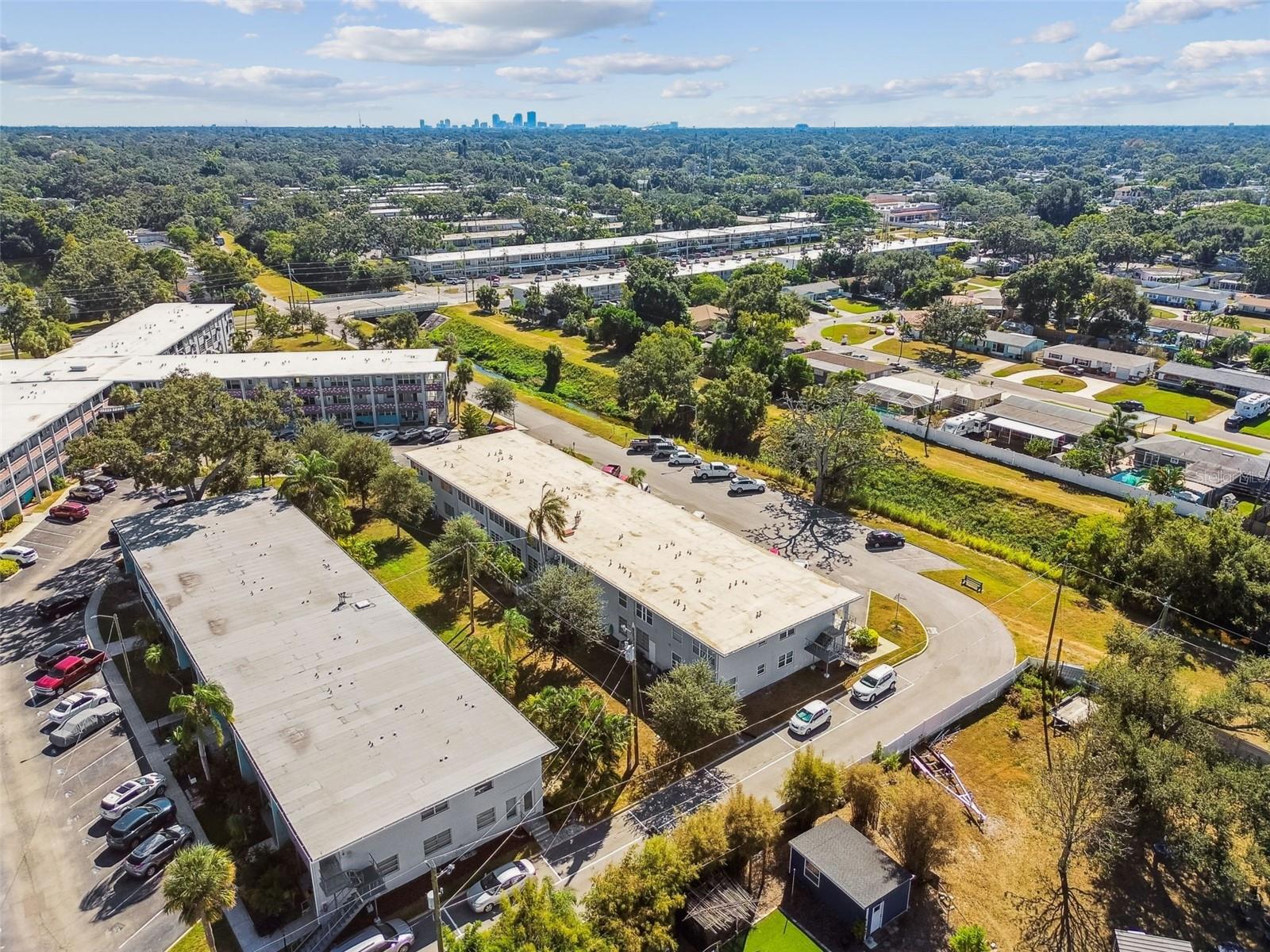 CLEARVIEW OAKS PARADISE - Residential