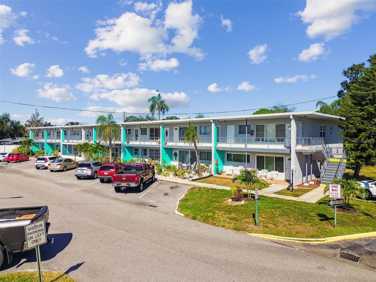 CLEARVIEW OAKS PARADISE - Residential