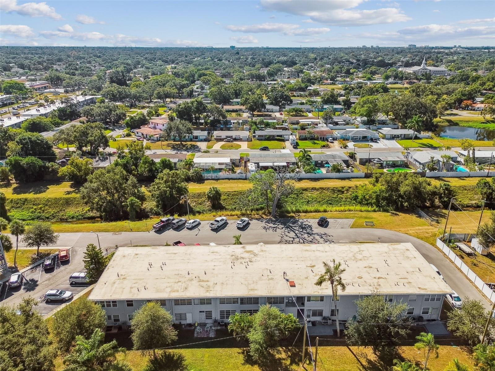 CLEARVIEW OAKS PARADISE - Residential