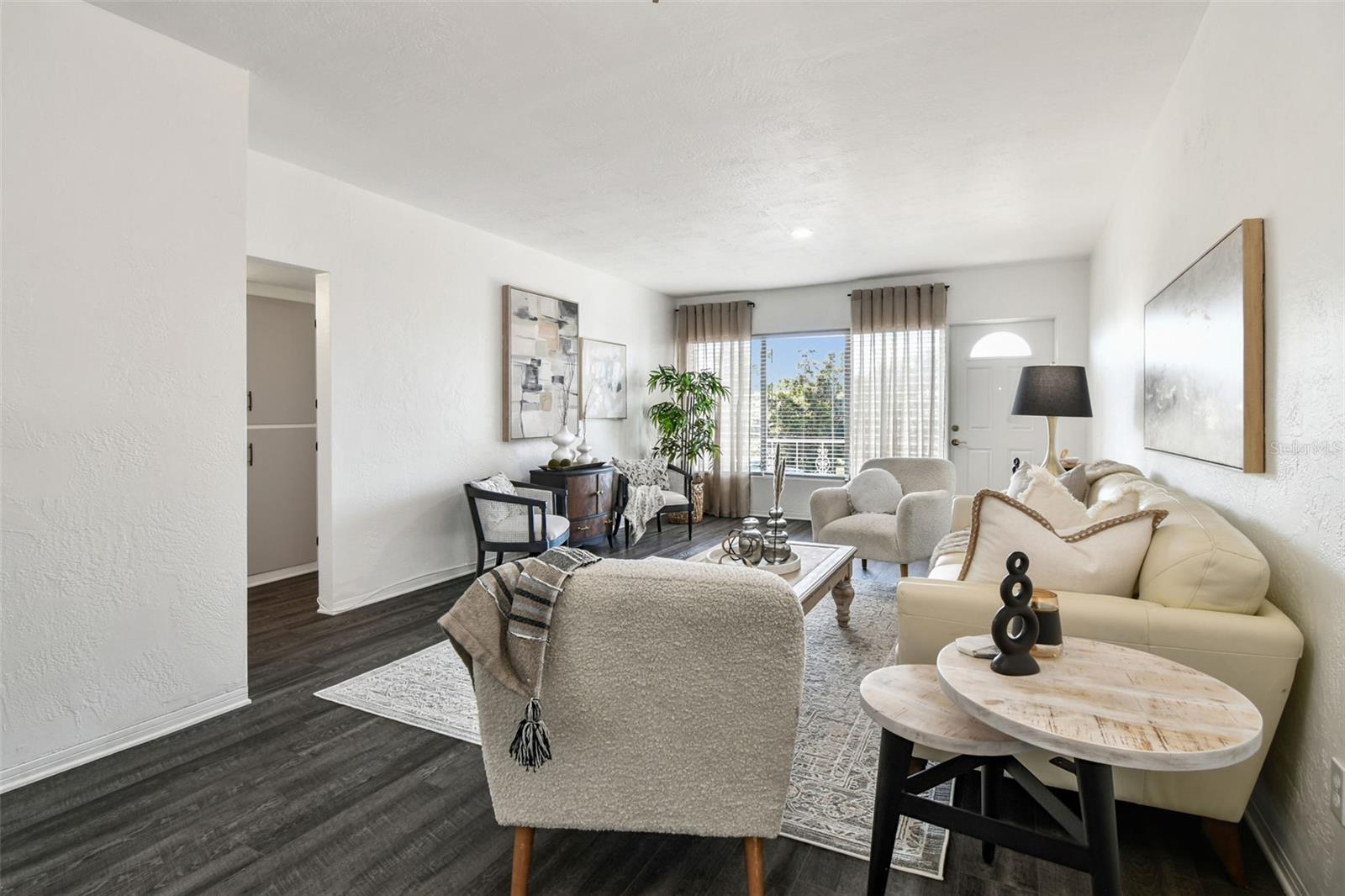 CLEARVIEW OAKS PARADISE - Residential