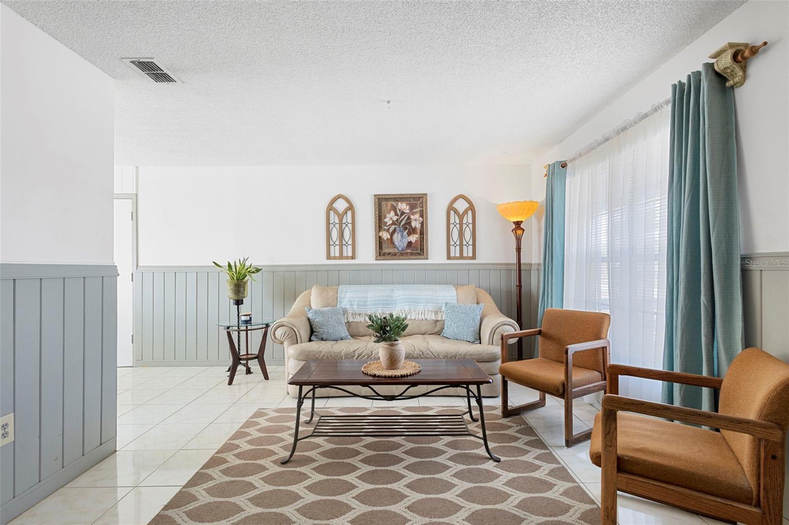 DELTONA LAKES UNIT 32 - Residential