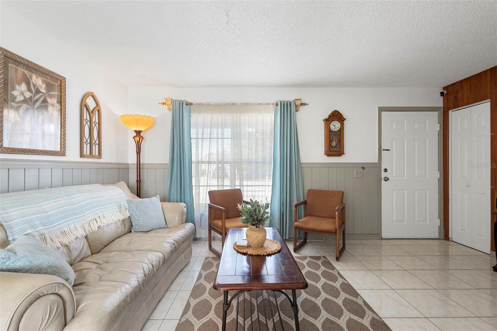 DELTONA LAKES UNIT 32 - Residential