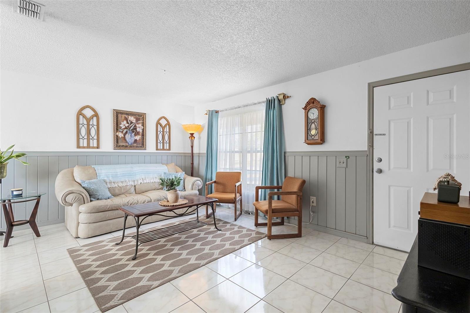 DELTONA LAKES UNIT 32 - Residential