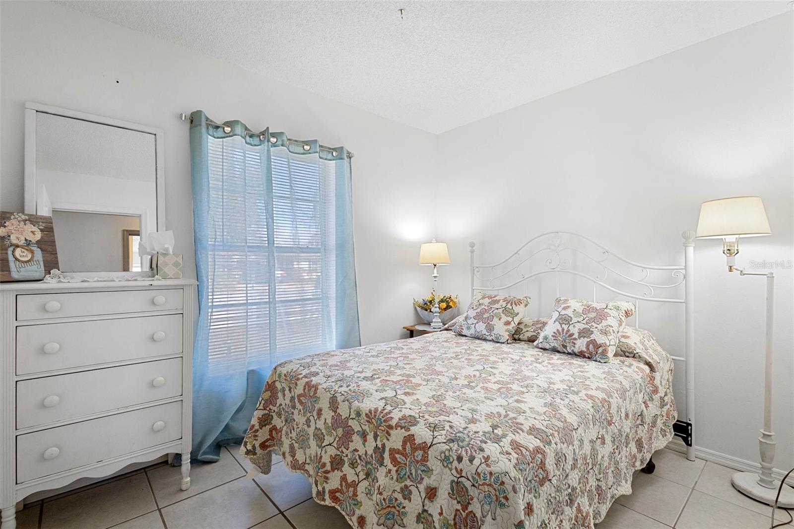 DELTONA LAKES UNIT 32 - Residential