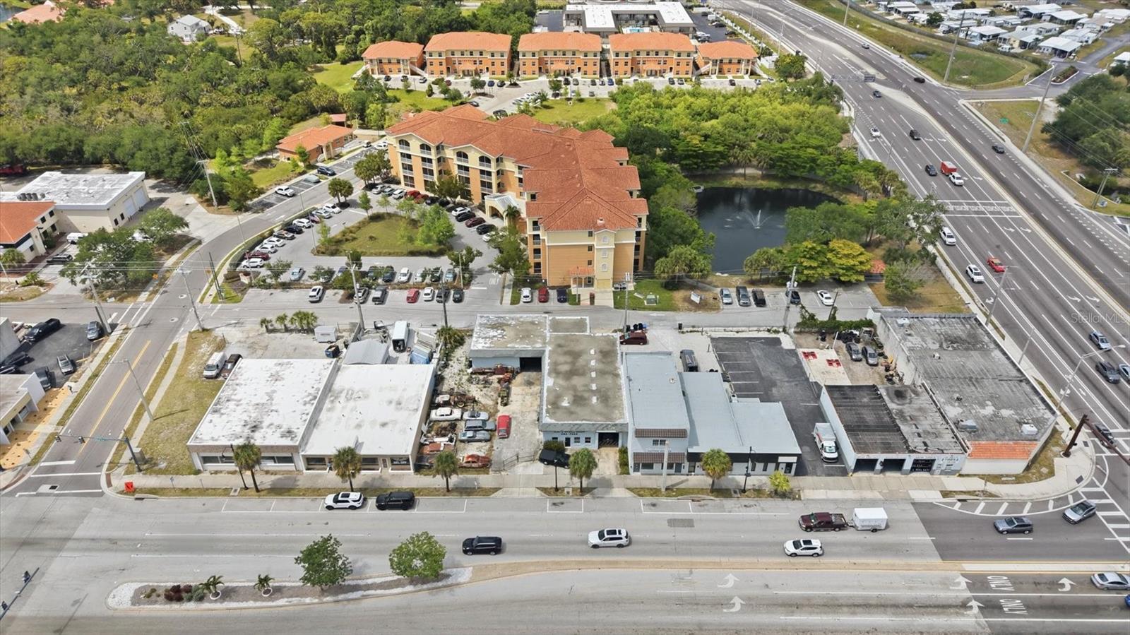 VENICE EDGEWOOD SEC OF - Commercial Sale