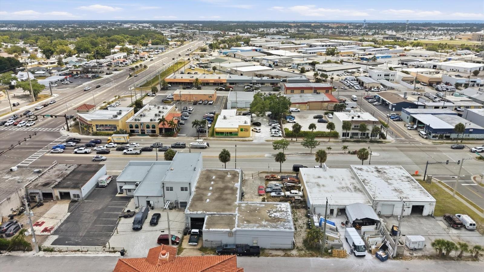 VENICE EDGEWOOD SEC OF - Commercial Sale