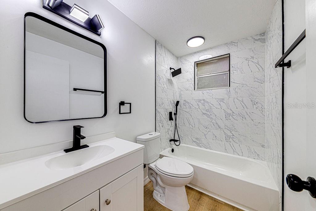 PORTONA - Residential