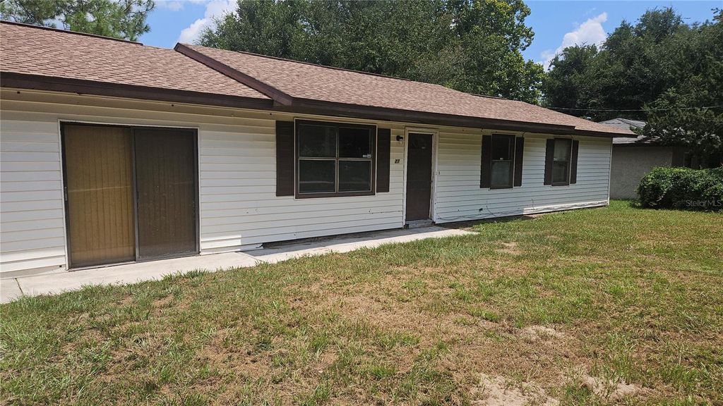 Photo of 5327 NW 11th Street, Ocala, FL 34482 (MLS # O6398126)