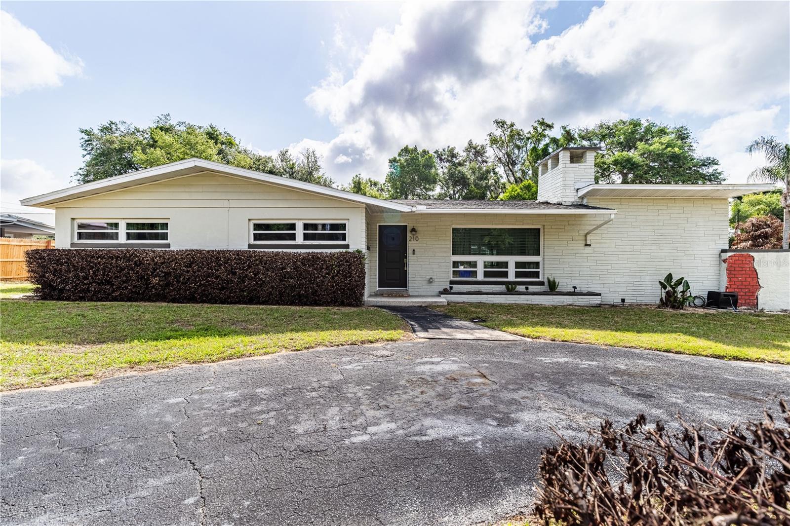 TAVARES ORANGE ACRES SUB - Residential