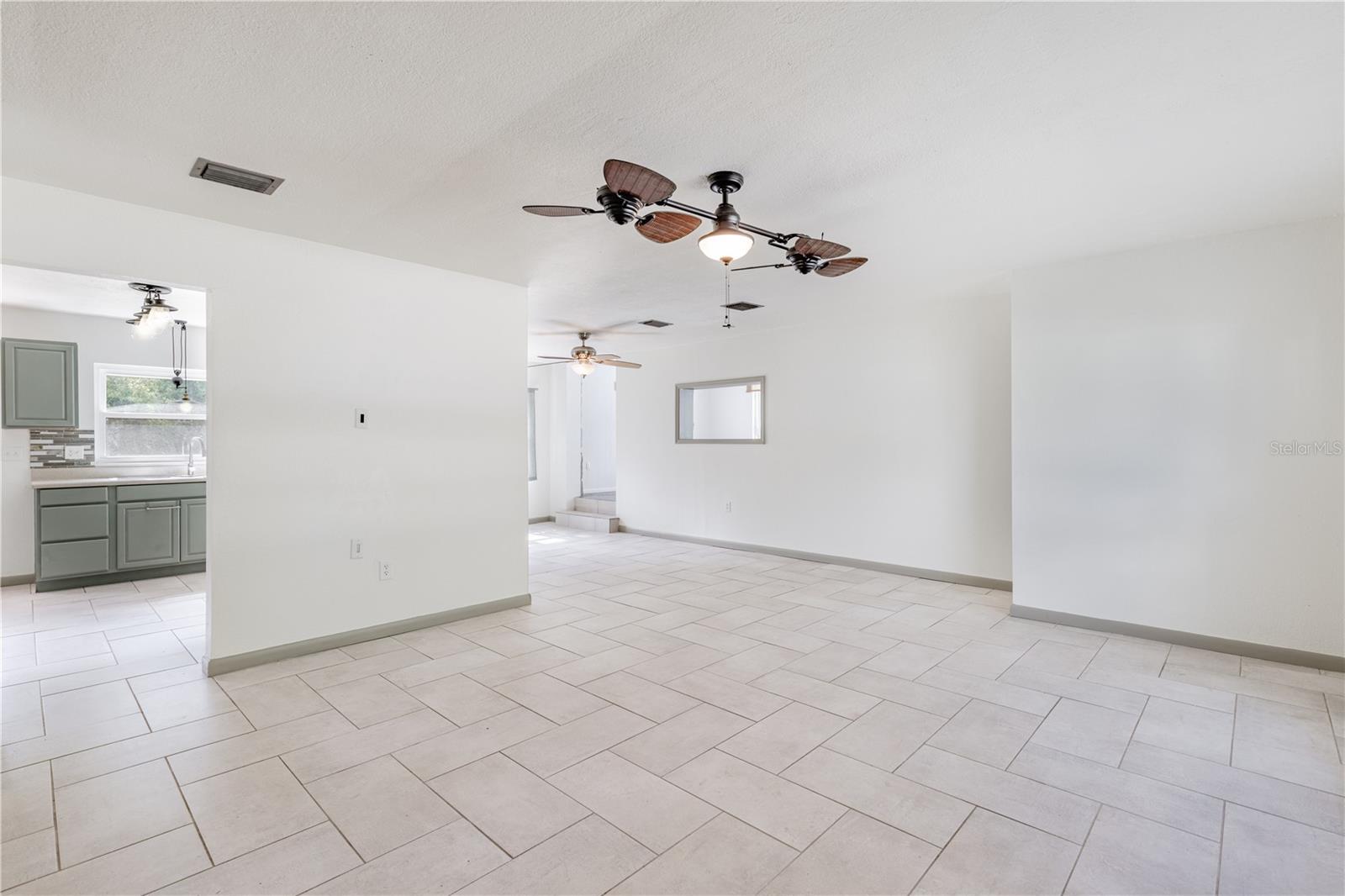 TAVARES ORANGE ACRES SUB - Residential