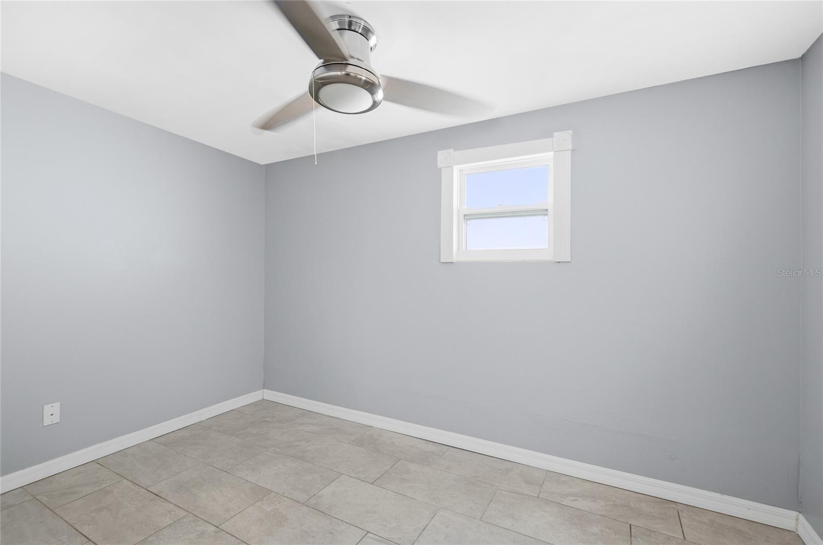 SOUTH VENICE - Residential