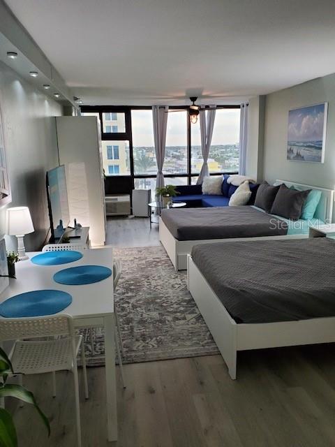 OCEANSIDE INN CONDO - Residential