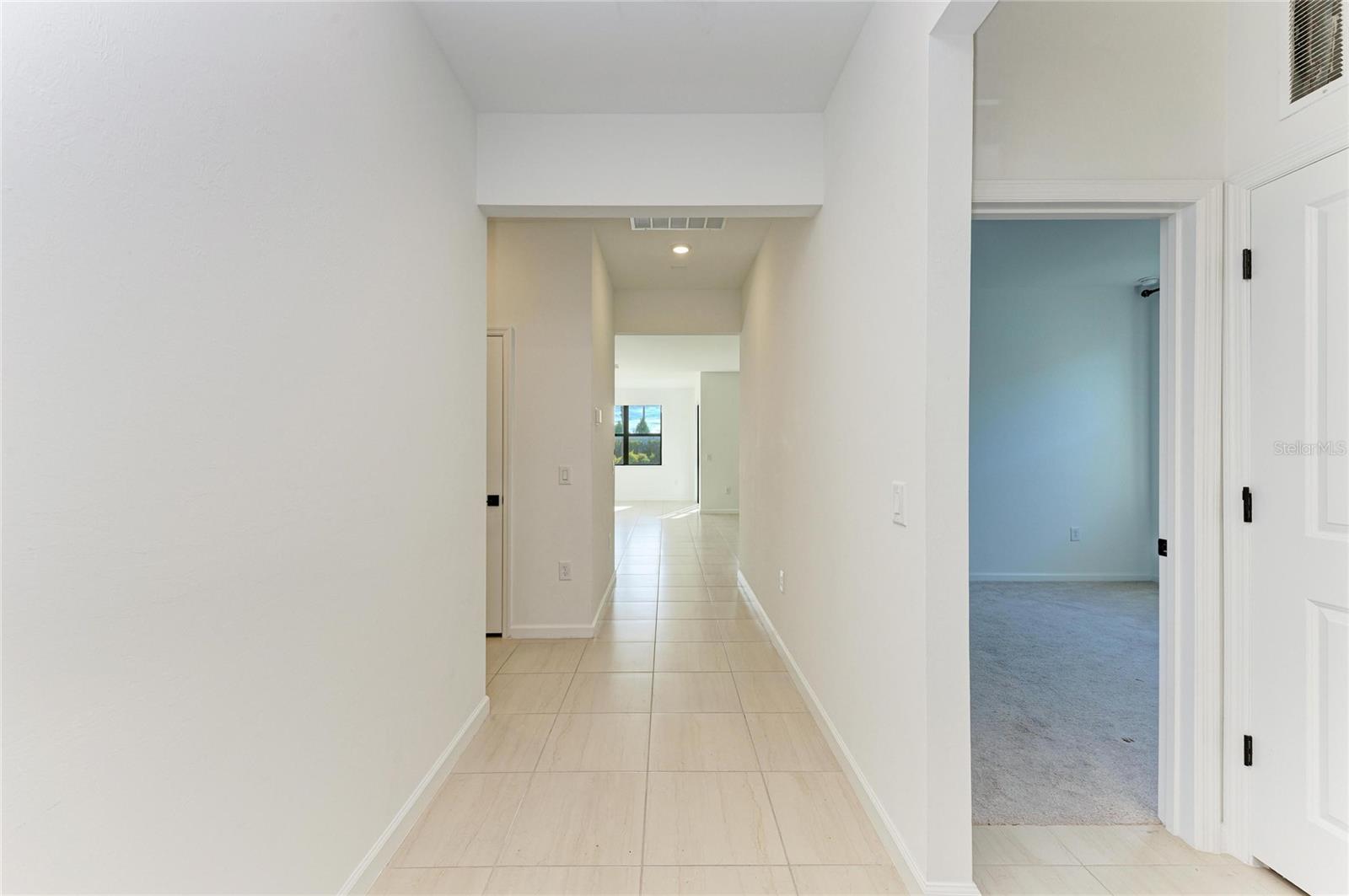 SAPPHIRE POINT PH IVA & IVB - Residential