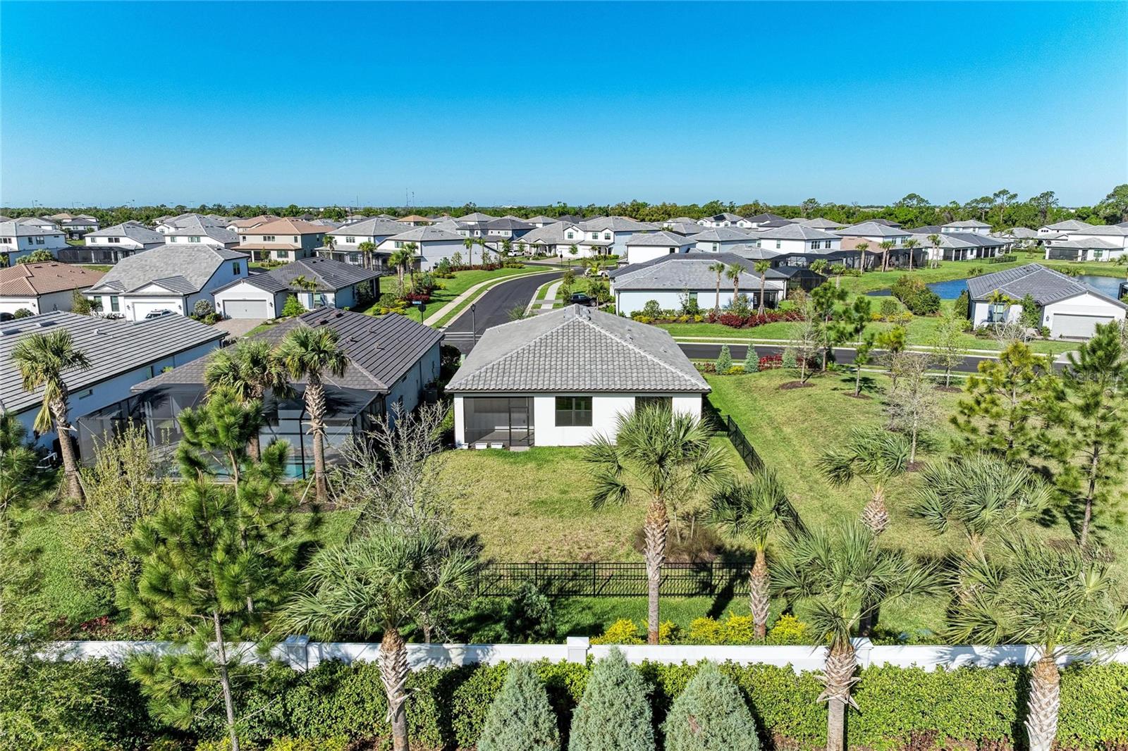 SAPPHIRE POINT PH IVA & IVB - Residential