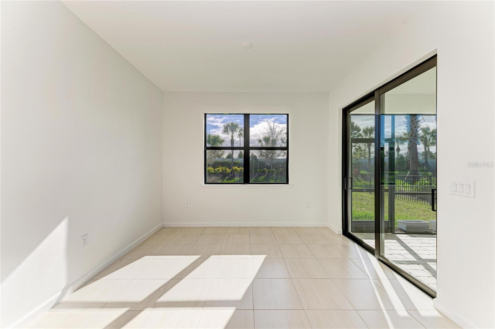 SAPPHIRE POINT PH IVA & IVB - Residential