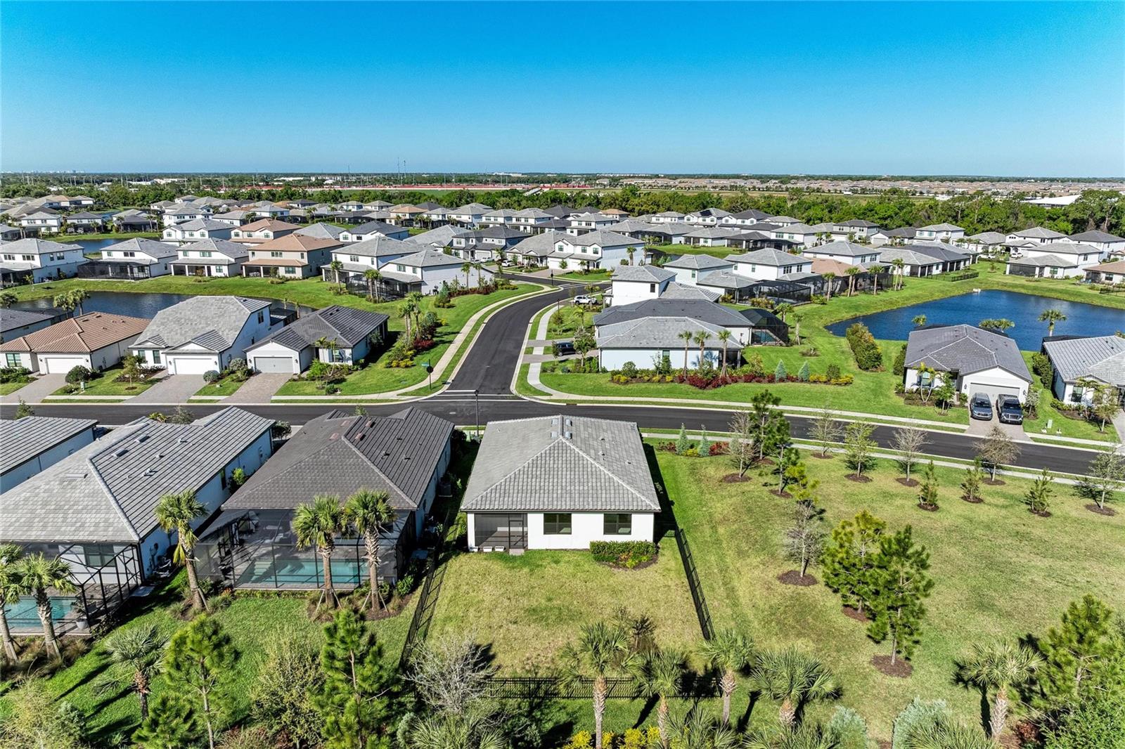 SAPPHIRE POINT PH IVA & IVB - Residential