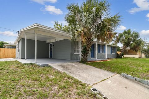 A home in TAMPA