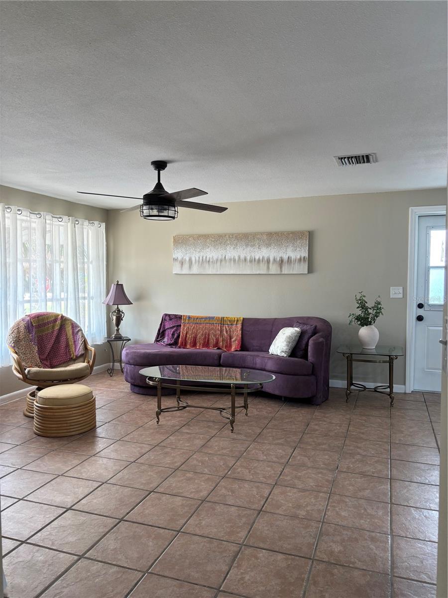 2305 N TAMPANIA AVENUE