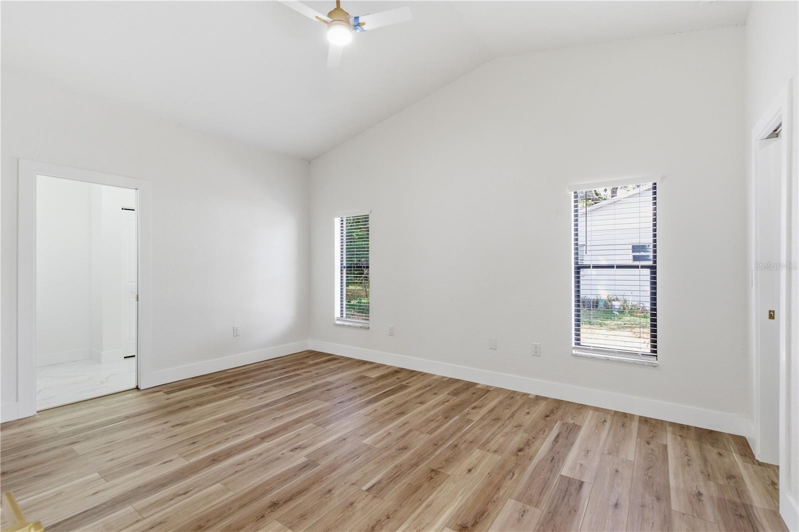 SPRING HILL - Residential