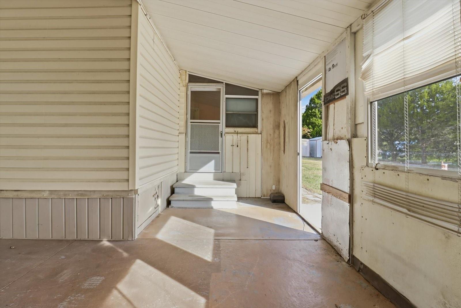 AERO ESTATES/CRYSTAL CREST - Residential