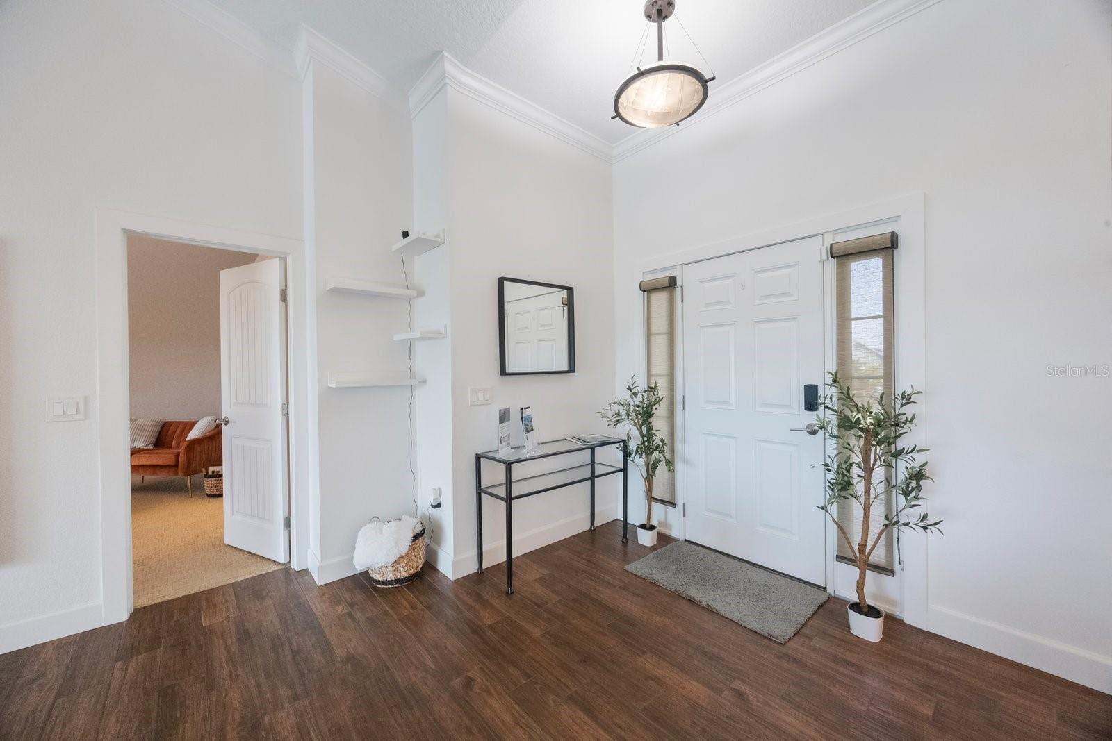 BAYS END - Residential