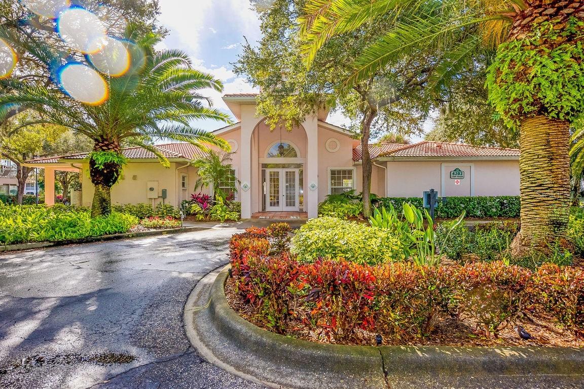 PLAZA DE FLORES - Residential