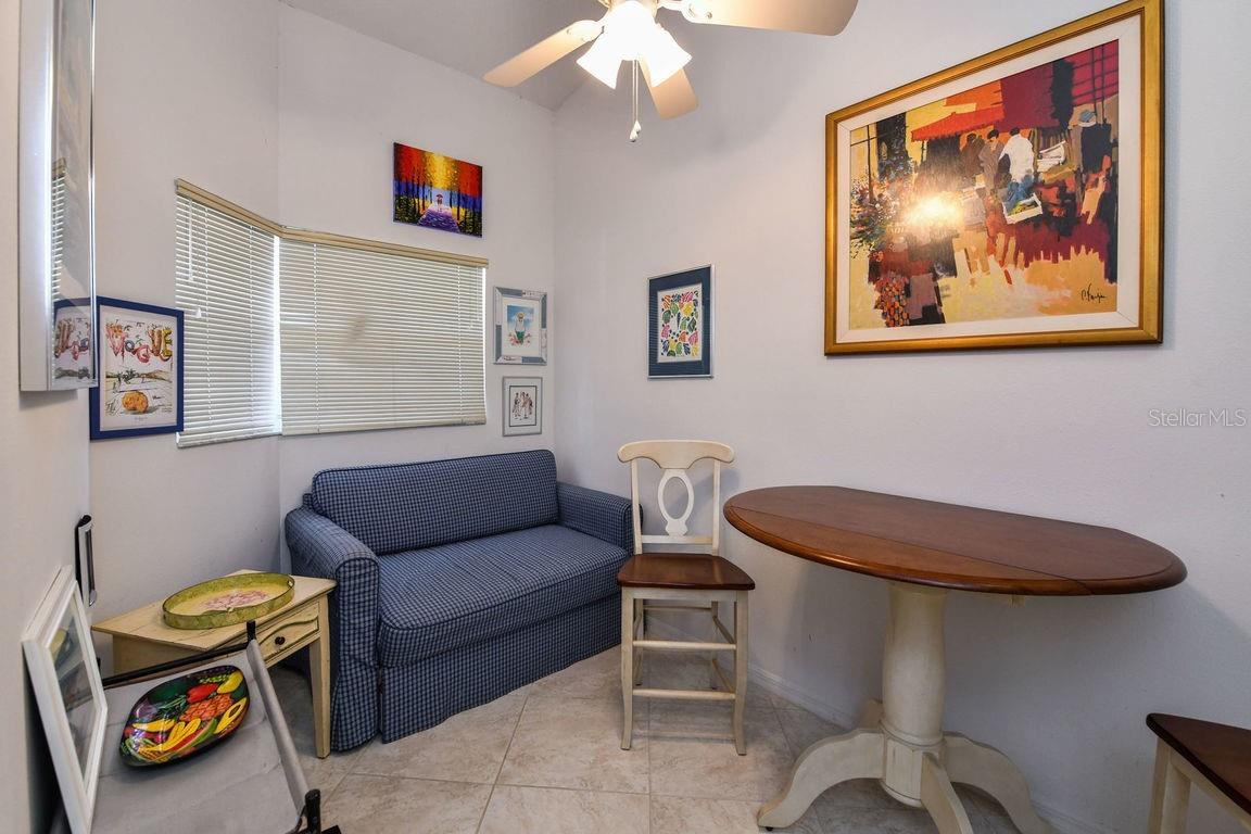 PLAZA DE FLORES - Residential