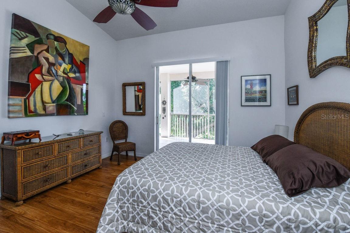 4228 CENTRAL SARASOTA PARKWAY 1024
