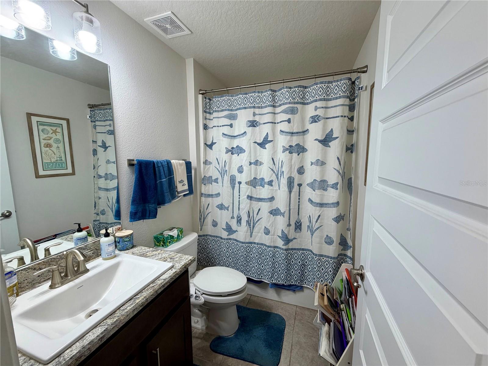 LEESBURG ASHTON WOODS - Residential