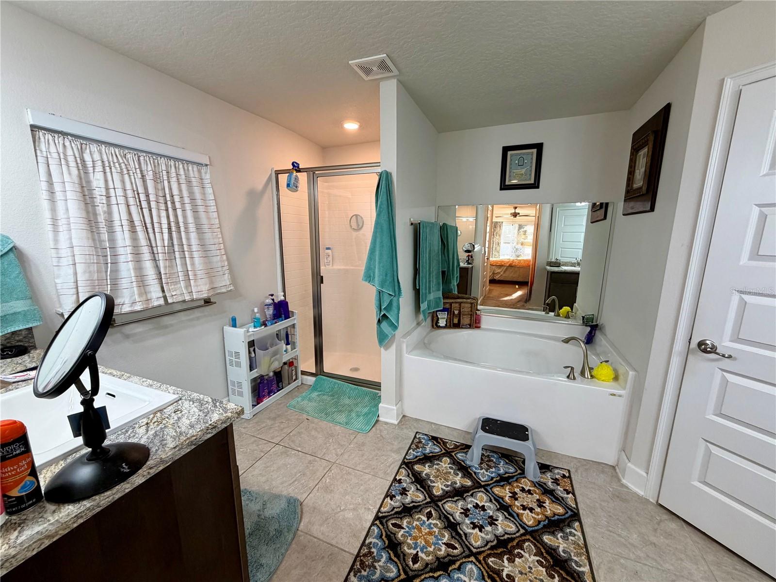 LEESBURG ASHTON WOODS - Residential