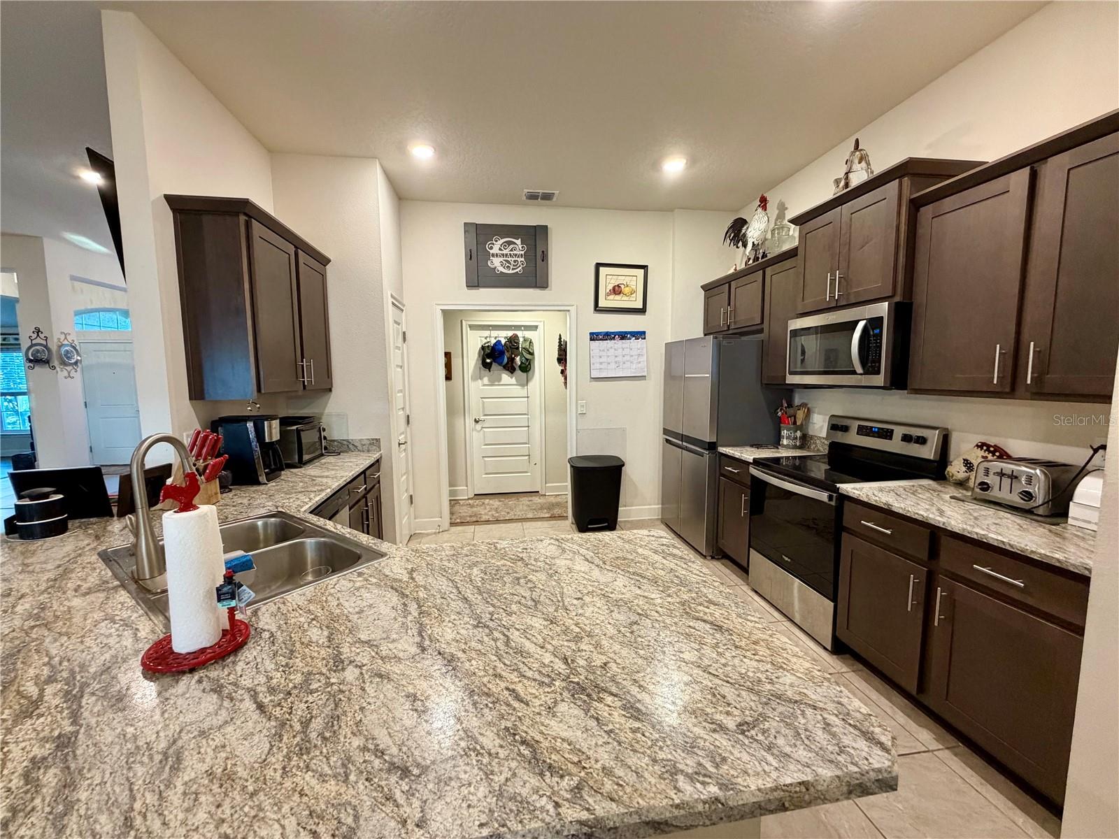 LEESBURG ASHTON WOODS - Residential