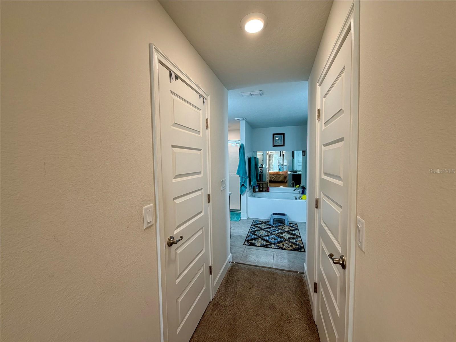 LEESBURG ASHTON WOODS - Residential